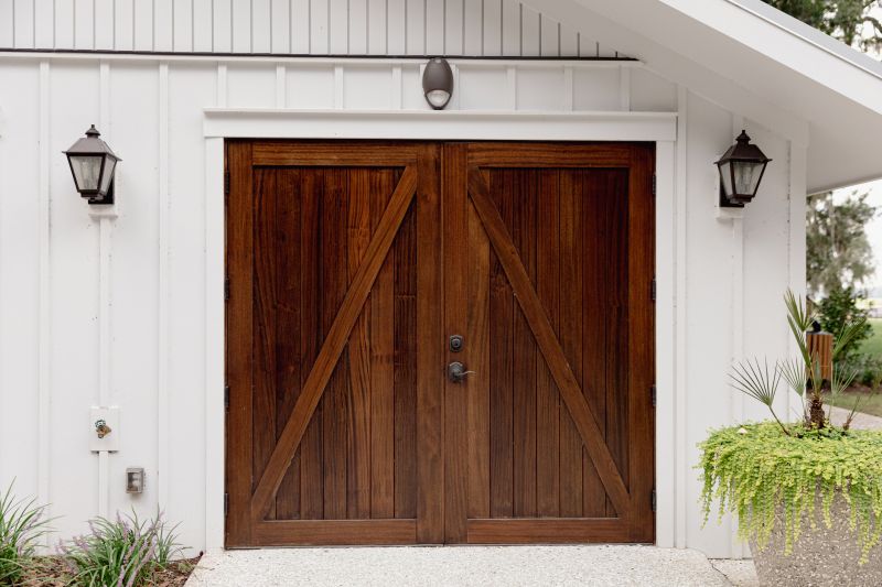 Exterior Garage Refinishing